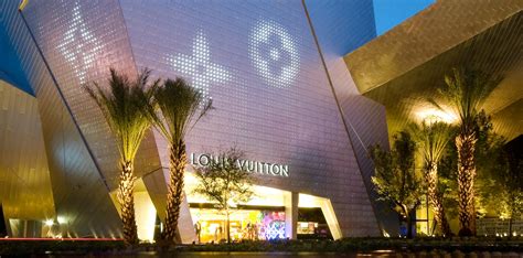 louis vuitton fashion valley.